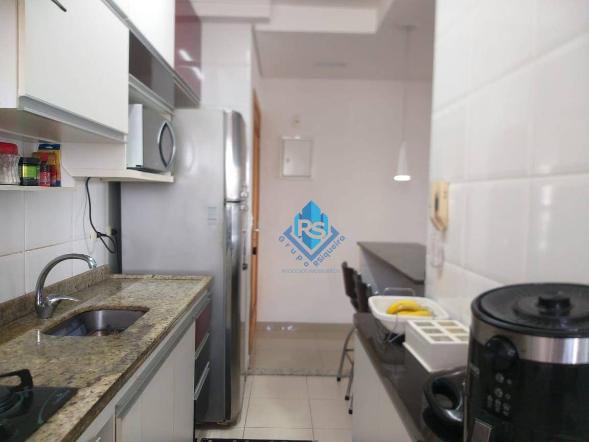 Apartamento à venda com 2 quartos, 70m² - Foto 14