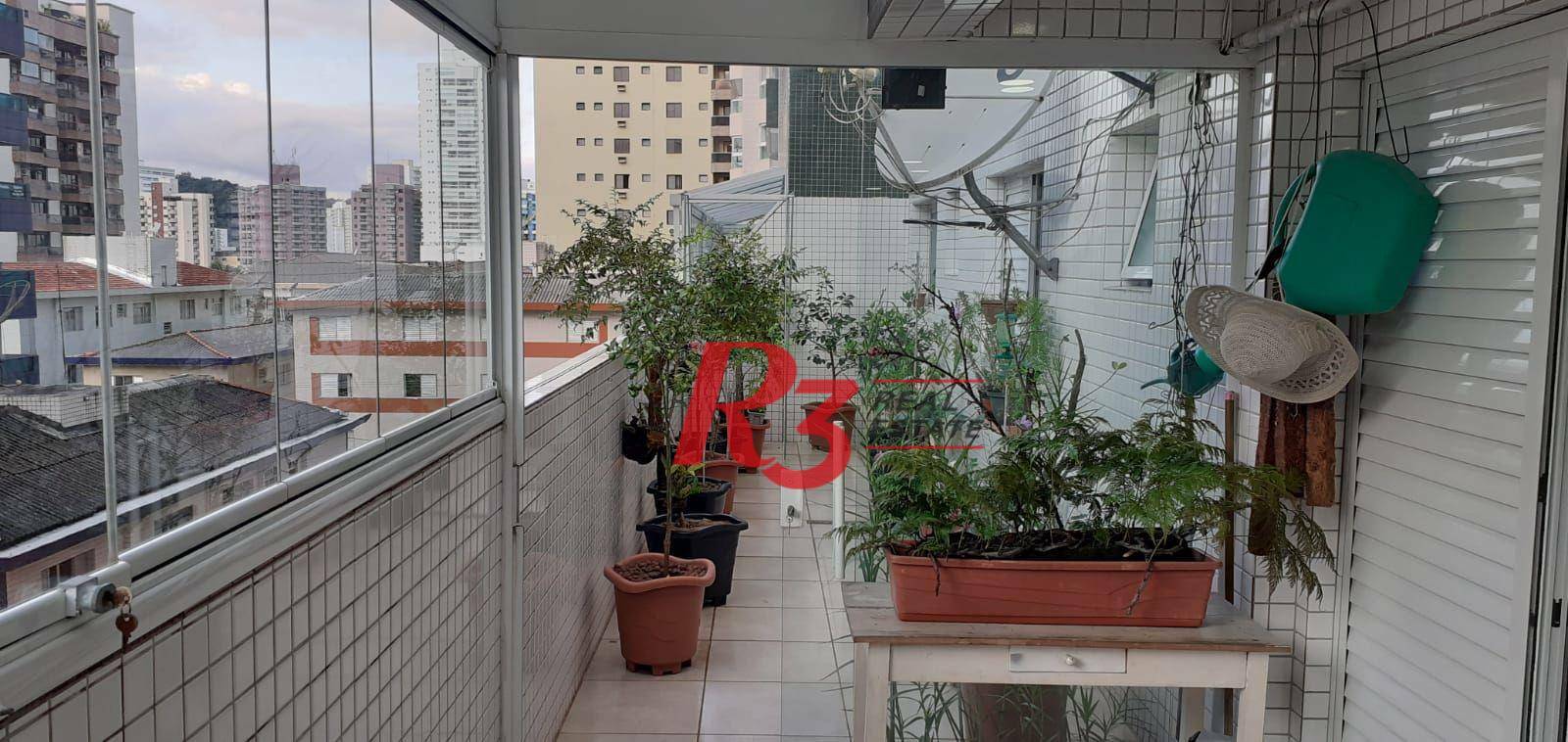 Apartamento à venda com 3 quartos, 145m² - Foto 18