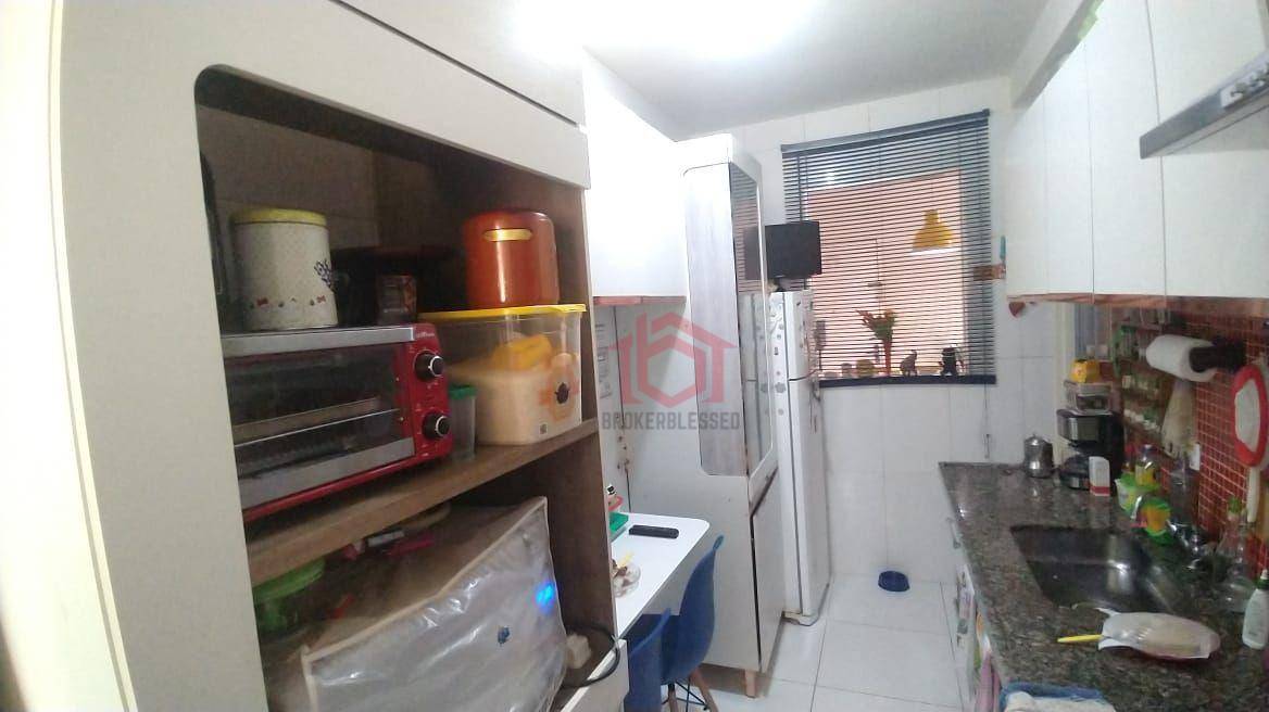 Apartamento à venda com 2 quartos, 63m² - Foto 7