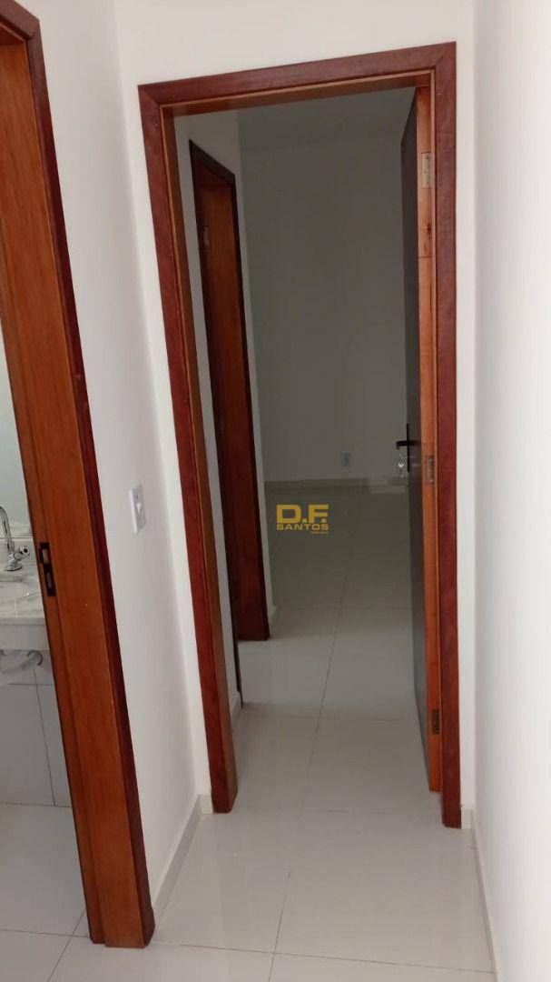 Casa à venda com 2 quartos, 69m² - Foto 8