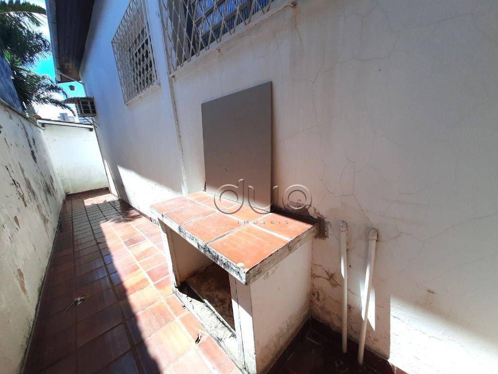 Casa para alugar com 3 quartos, 224m² - Foto 42