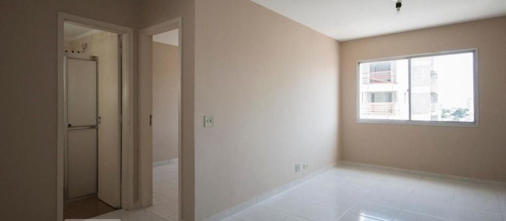 Apartamento à venda com 1 quarto, 50m² - Foto 1