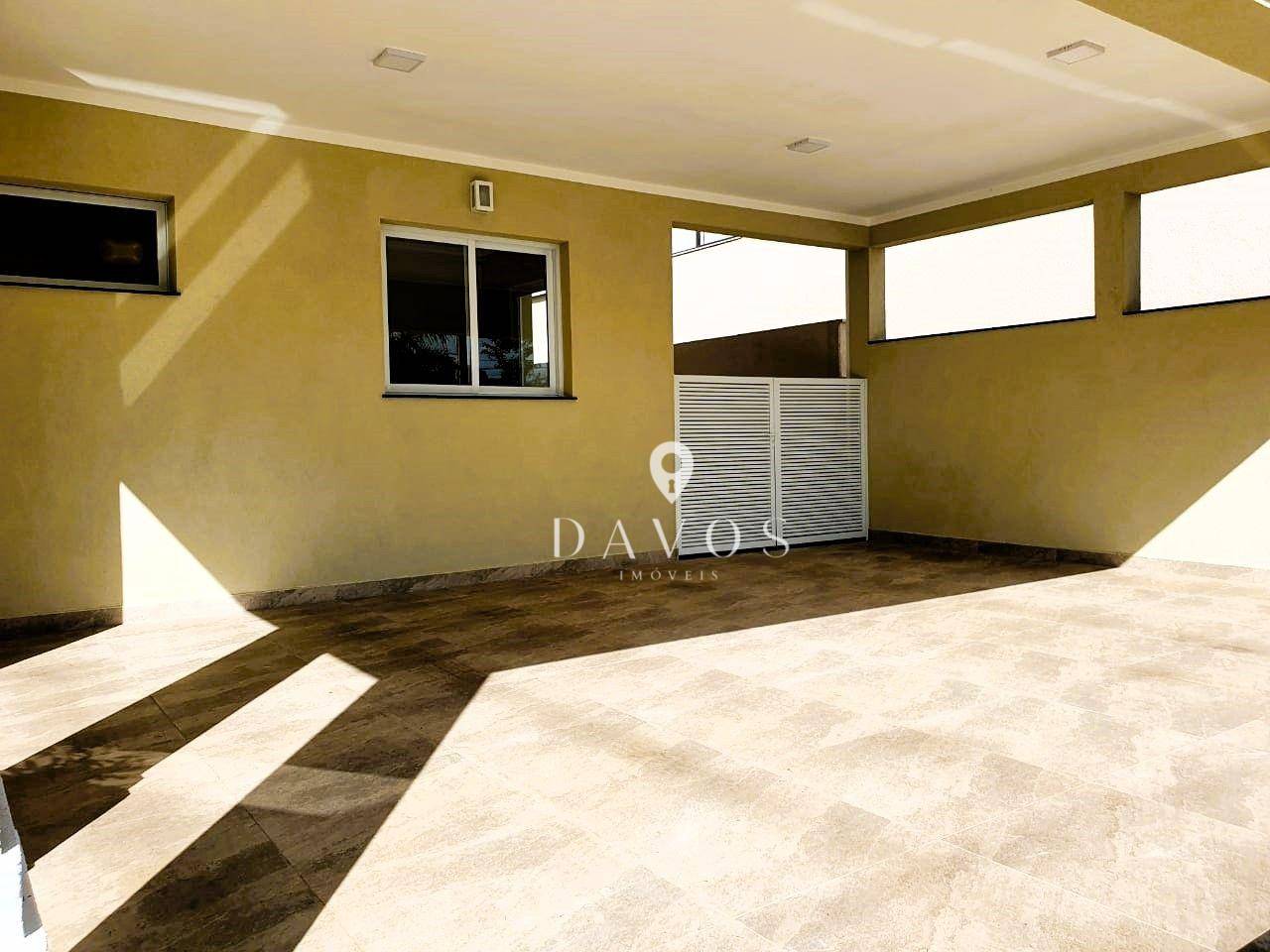 Casa de Condomínio à venda com 3 quartos, 323m² - Foto 3