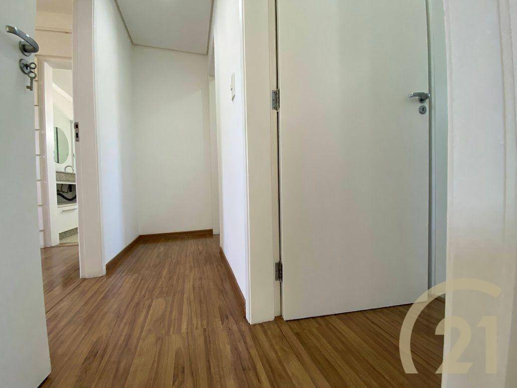 Apartamento à venda com 3 quartos, 146m² - Foto 19