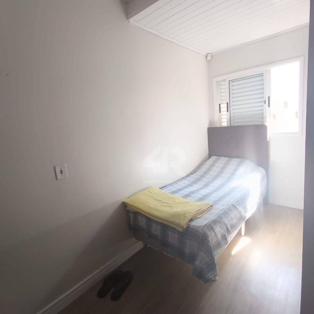 Casa à venda com 3 quartos, 150m² - Foto 9