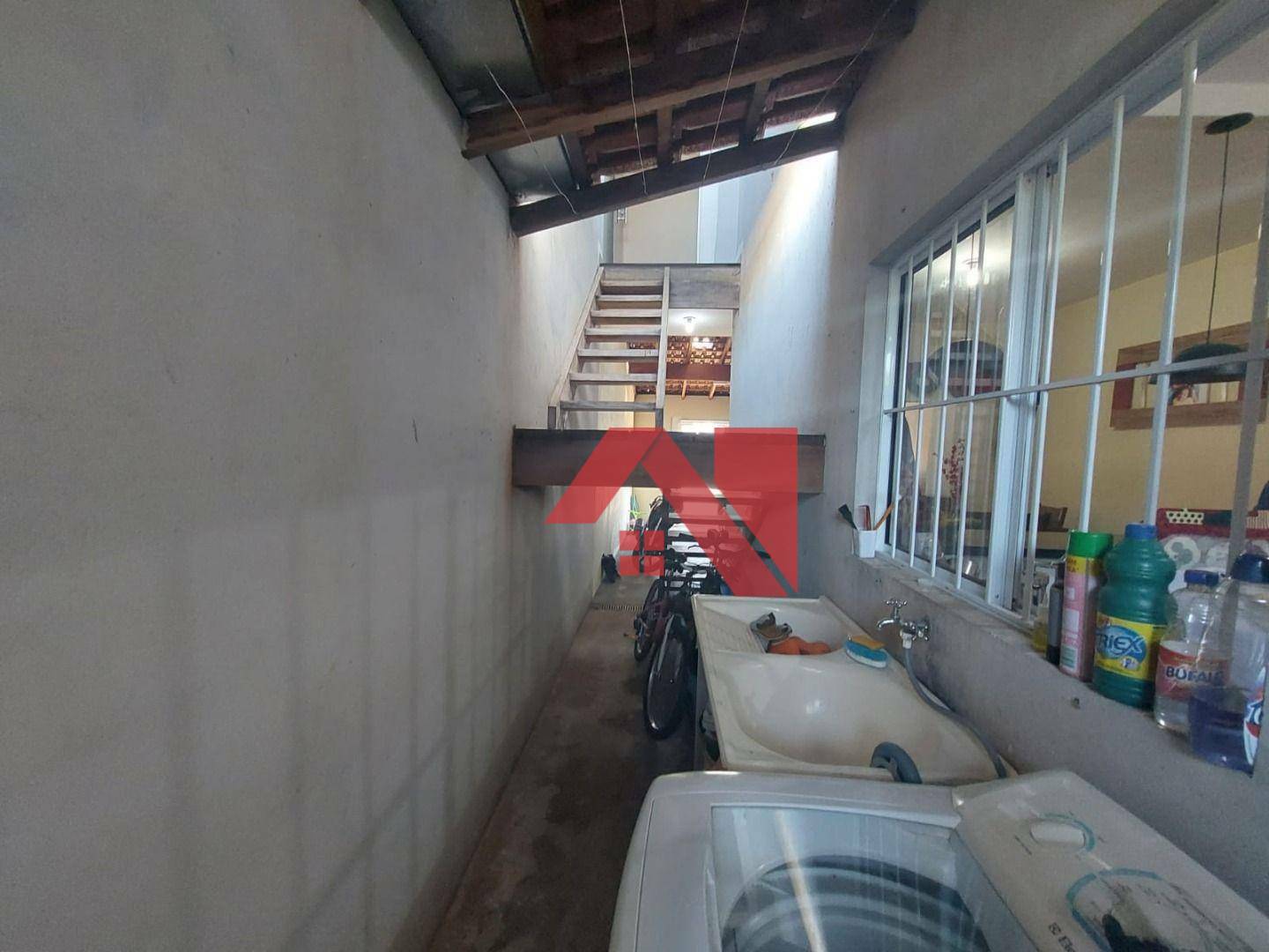 Sobrado à venda com 3 quartos, 120m² - Foto 3