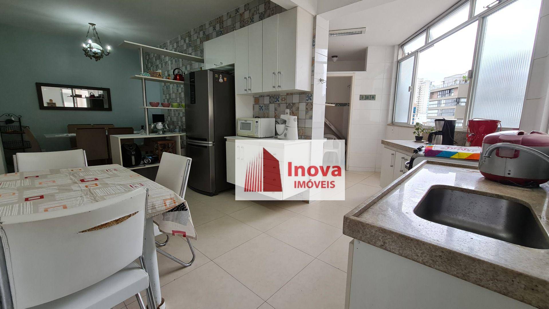 Apartamento à venda com 3 quartos, 118m² - Foto 1