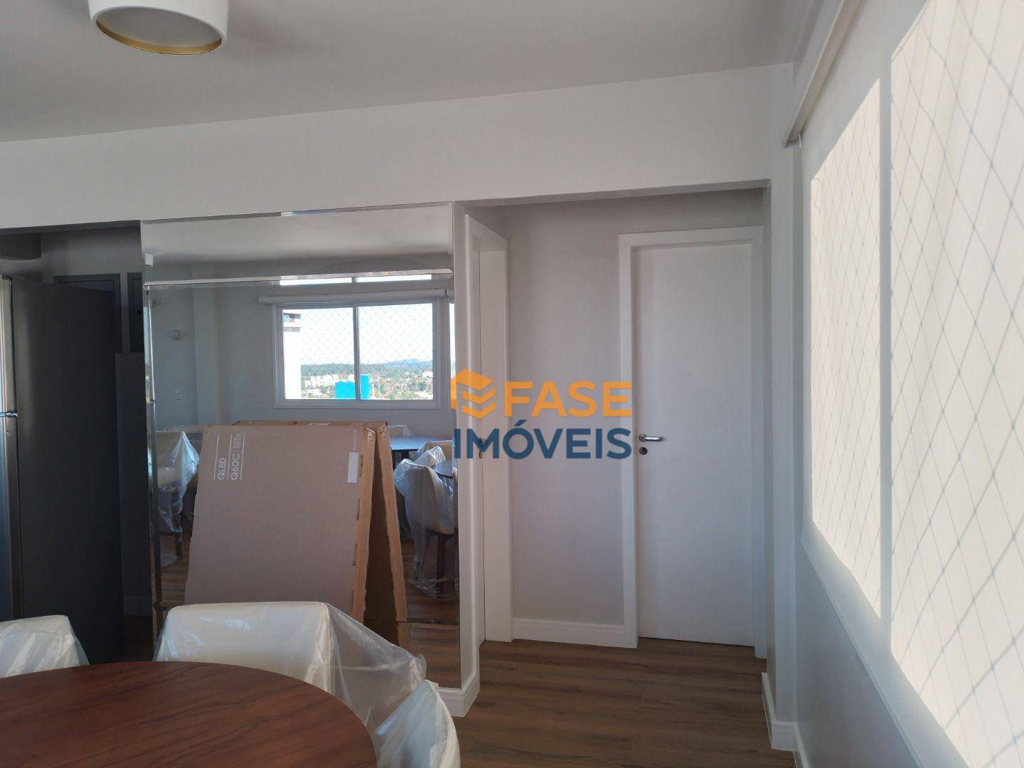 Apartamento à venda com 3 quartos, 121m² - Foto 29