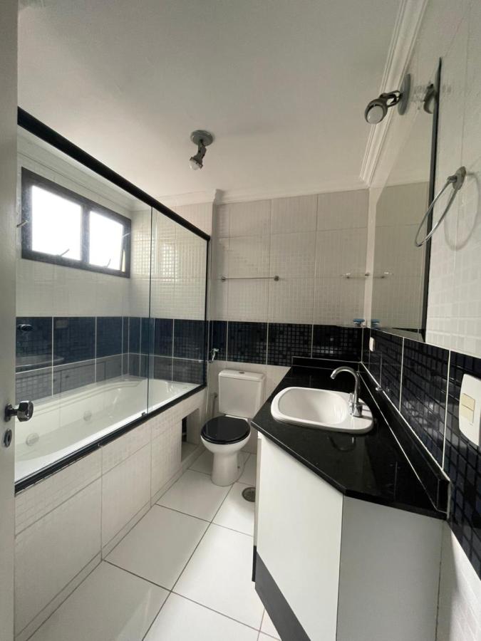 Apartamento para alugar com 3 quartos, 113m² - Foto 12