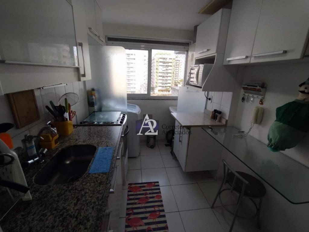 Apartamento à venda com 2 quartos, 68m² - Foto 18