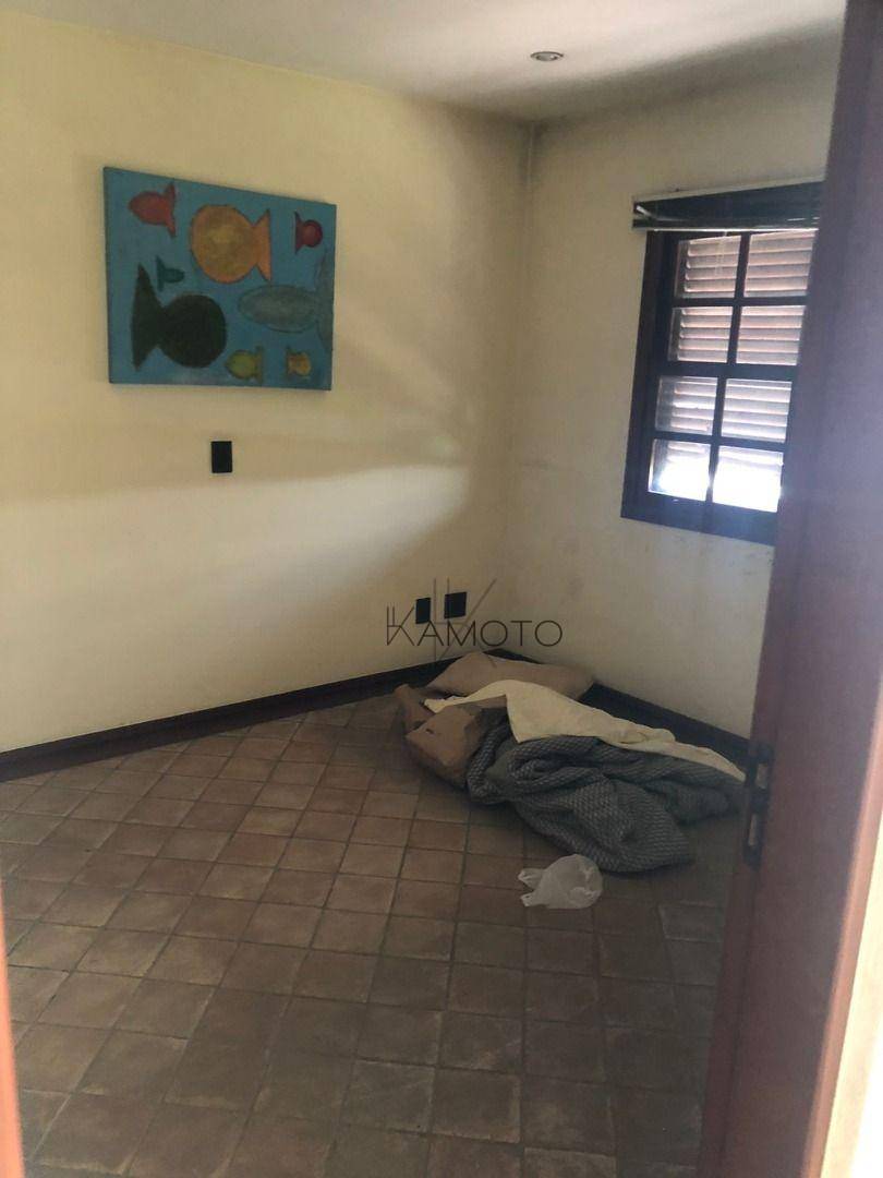 Sobrado à venda com 3 quartos, 300m² - Foto 18