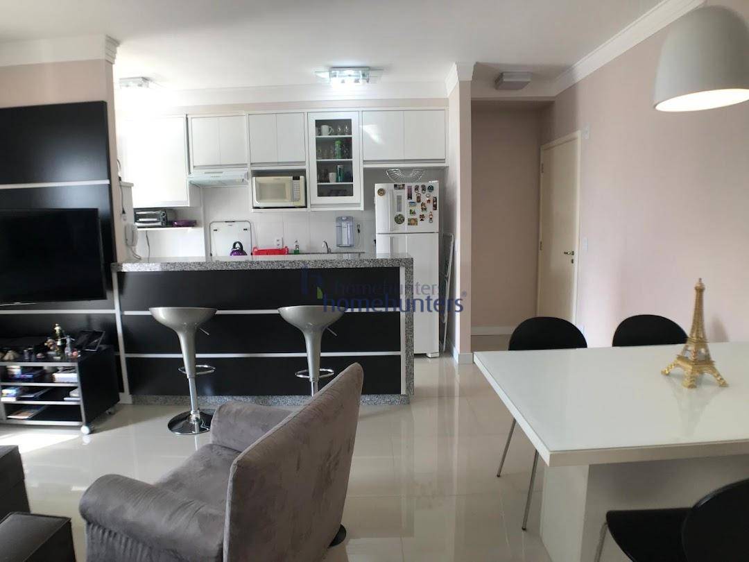 Apartamento à venda com 2 quartos, 66m² - Foto 6