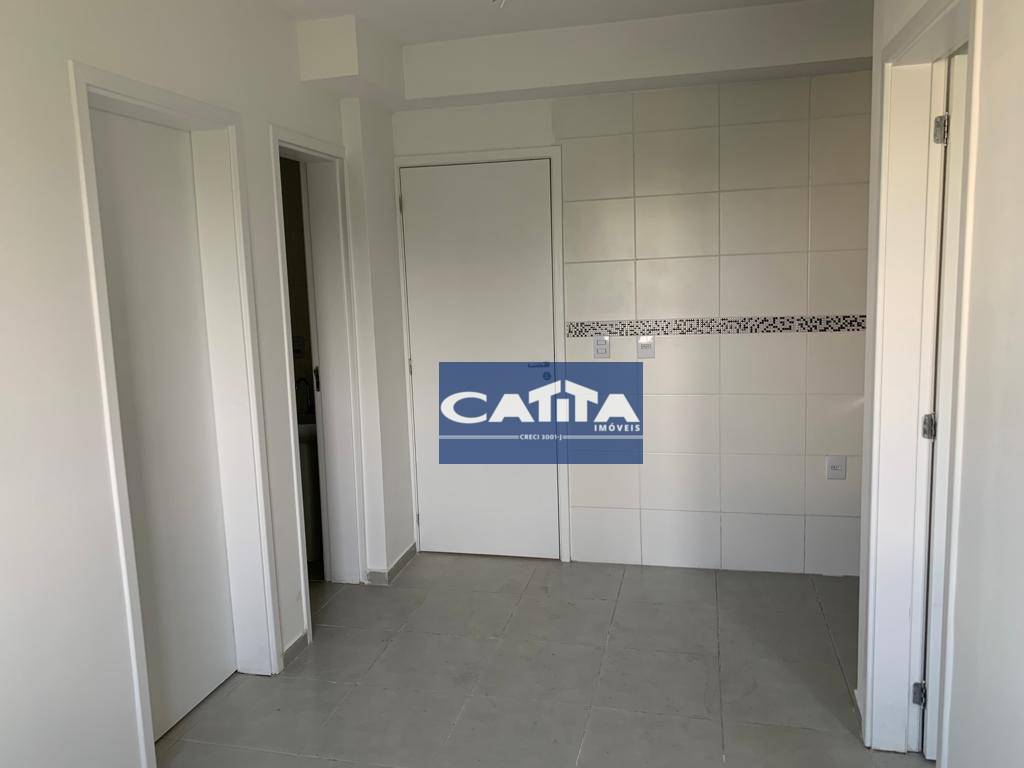 Apartamento à venda com 2 quartos, 40m² - Foto 15