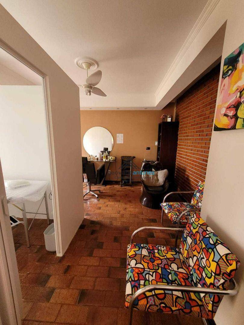 Sobrado à venda com 4 quartos, 253m² - Foto 1