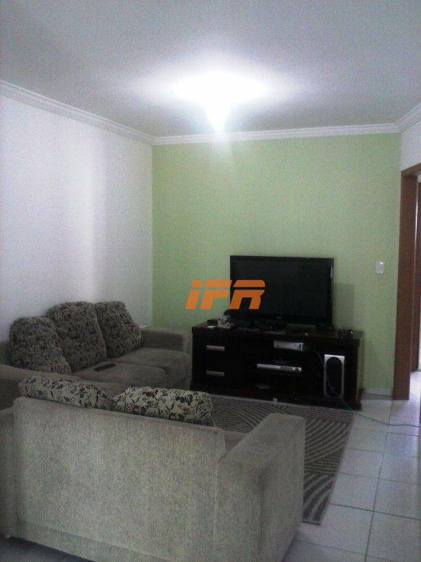 Apartamento à venda com 3 quartos, 83m² - Foto 1