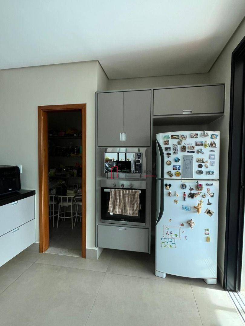 Casa de Condomínio à venda com 3 quartos, 220m² - Foto 10