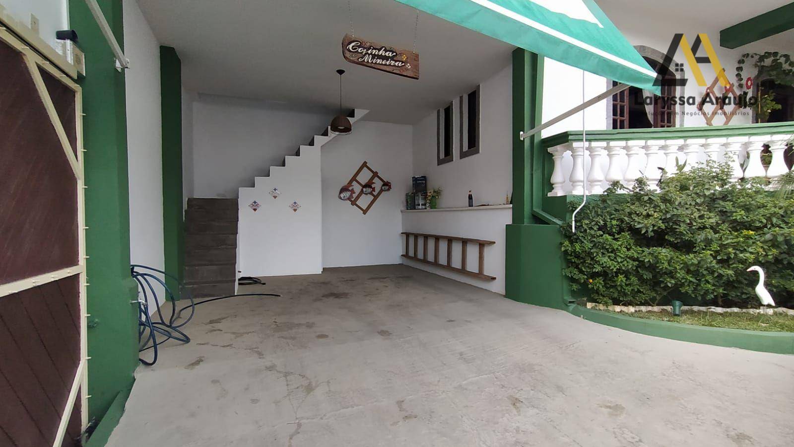 Casa à venda com 3 quartos, 218m² - Foto 22