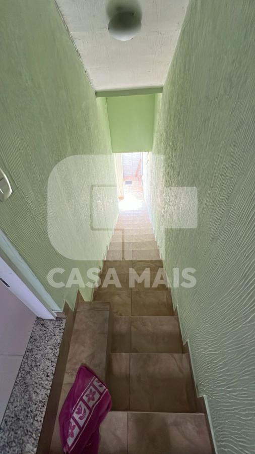 Casa à venda com 3 quartos, 230m² - Foto 8