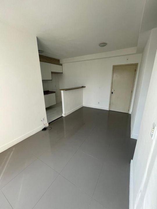 Apartamento à venda com 2 quartos, 56m² - Foto 5