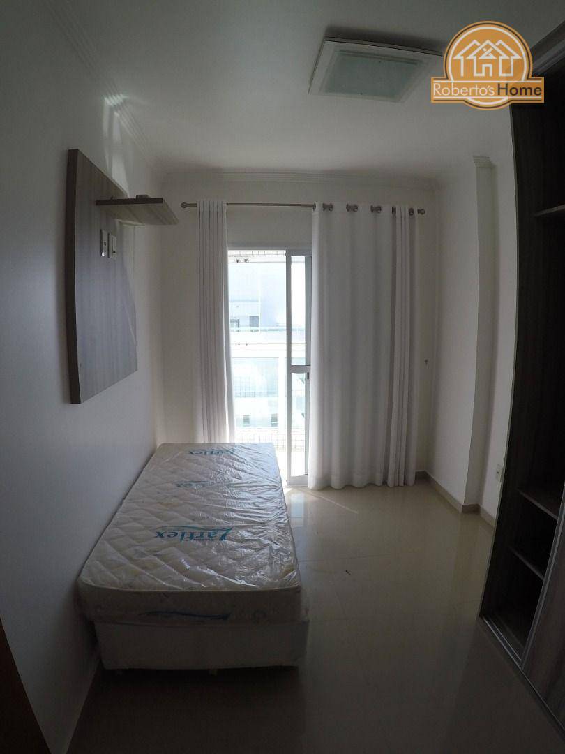 Apartamento à venda com 2 quartos, 76m² - Foto 28