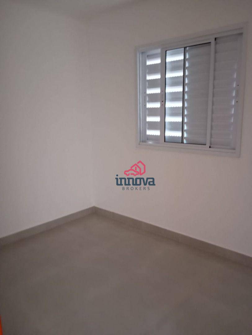 Apartamento à venda com 2 quartos, 40m² - Foto 13