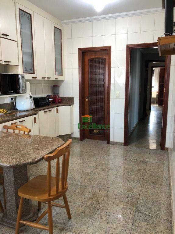 Apartamento à venda com 4 quartos, 228m² - Foto 21