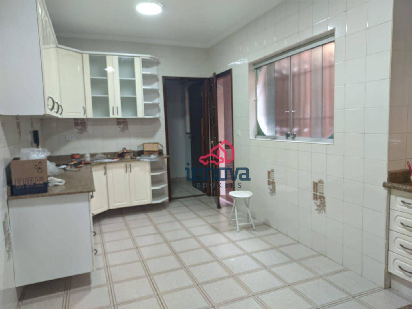 Sobrado à venda e aluguel com 3 quartos, 165M2 - Foto 4