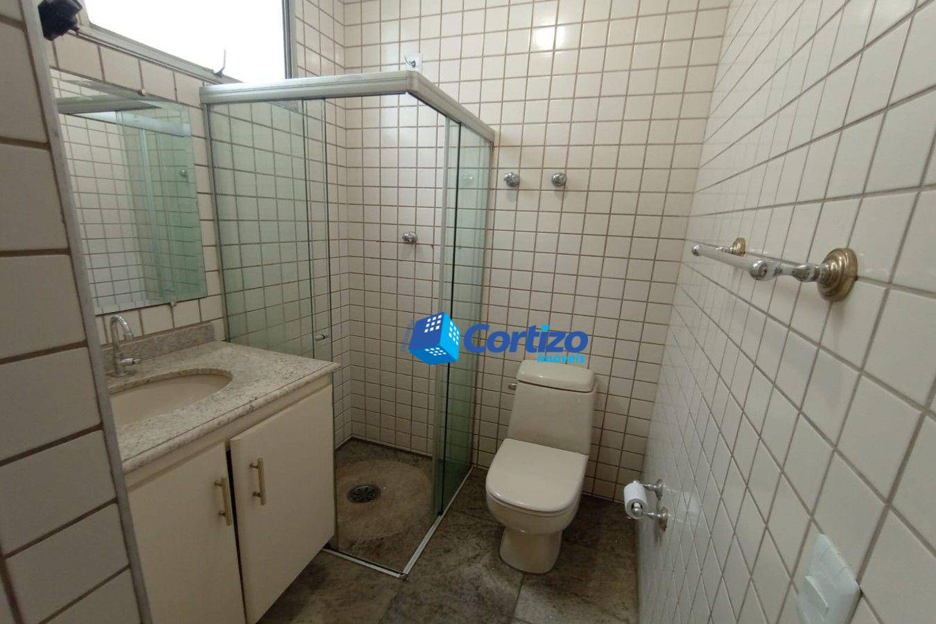 Casa para alugar com 3 quartos, 200M2 - Foto 22