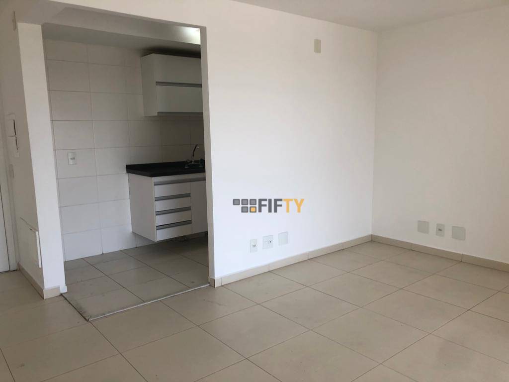 Apartamento para alugar com 1 quarto, 49m² - Foto 23