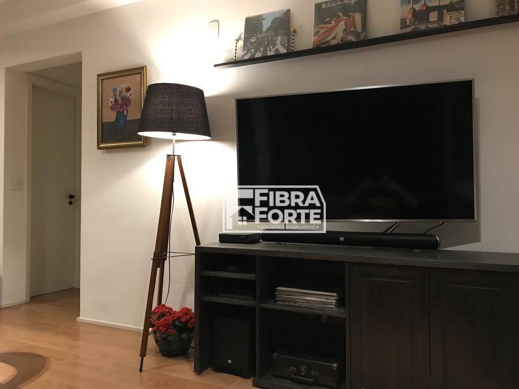 Apartamento à venda com 2 quartos, 67m² - Foto 15