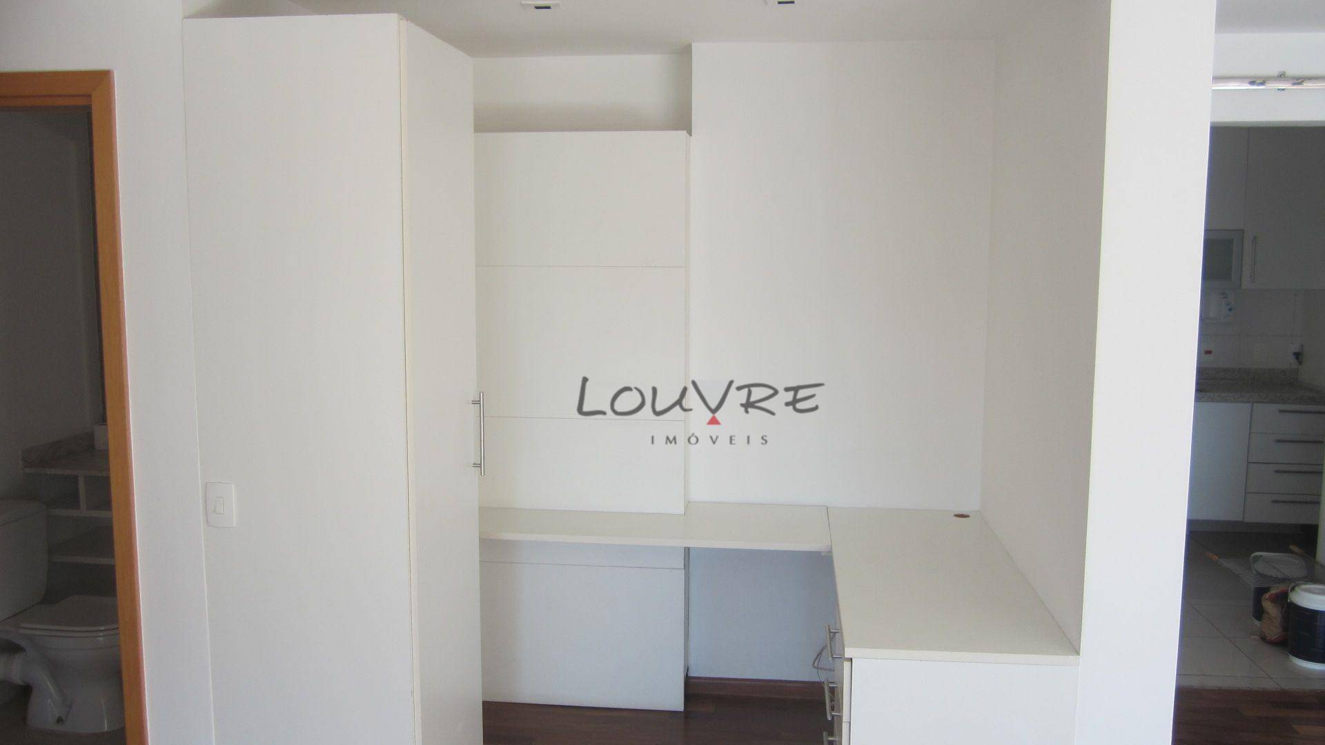 Apartamento para alugar com 3 quartos, 94m² - Foto 11