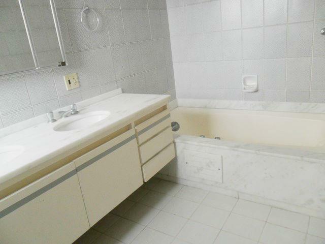 Apartamento à venda com 3 quartos, 250m² - Foto 13