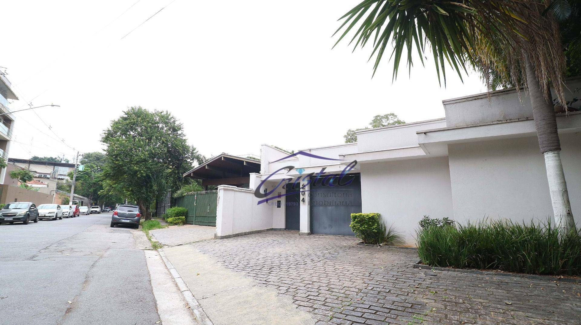 Casa à venda com 4 quartos, 350m² - Foto 1