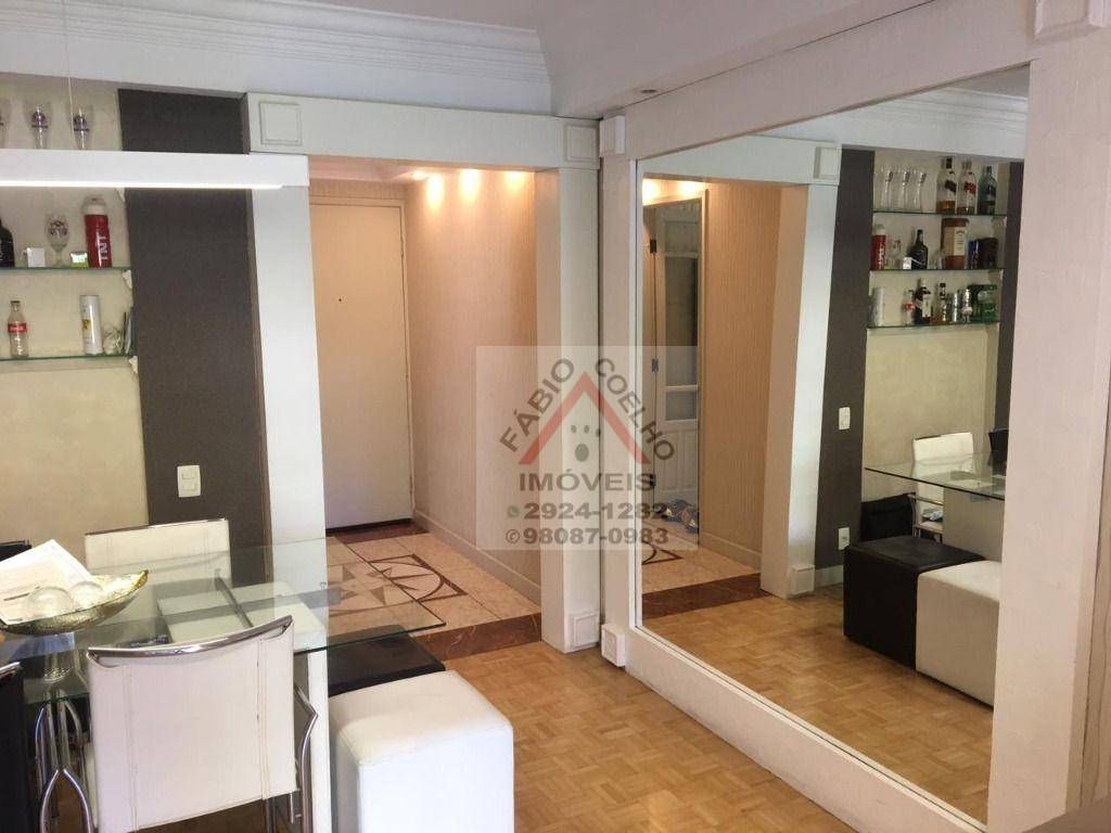 Apartamento à venda com 3 quartos, 75m² - Foto 1