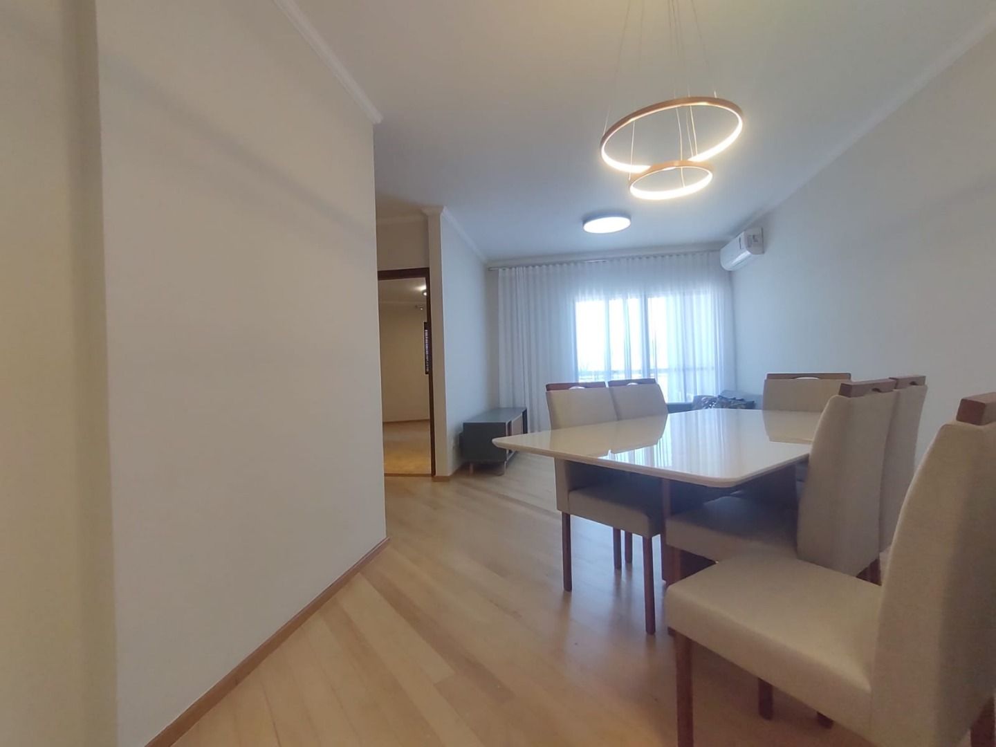 Apartamento à venda com 2 quartos, 98m² - Foto 2