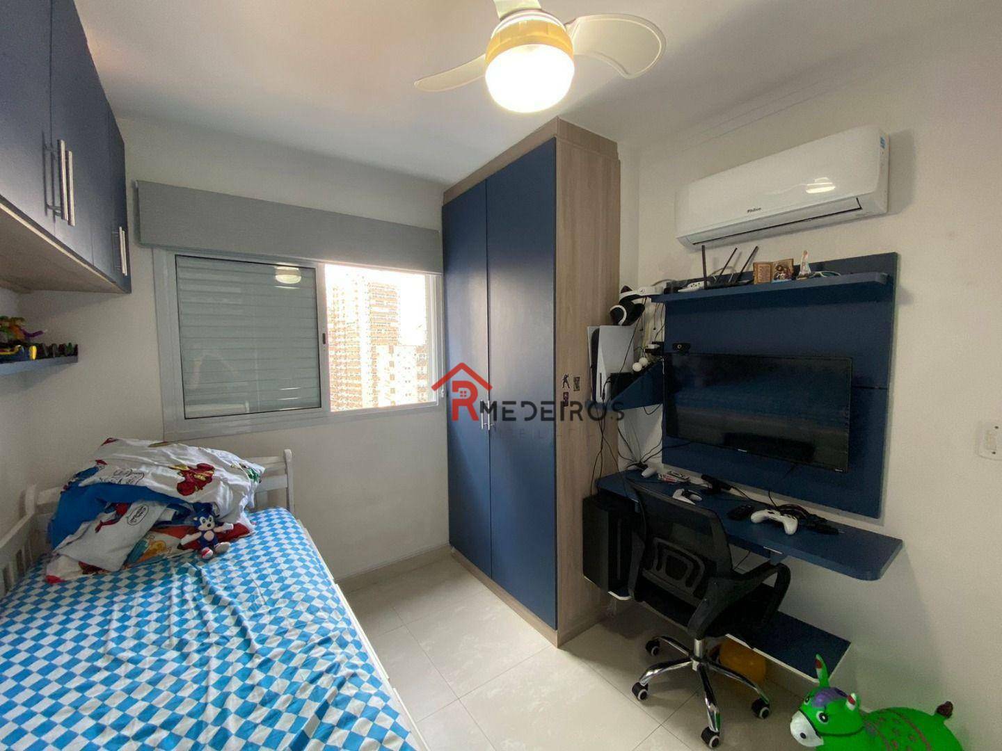 Apartamento à venda com 2 quartos, 75m² - Foto 12