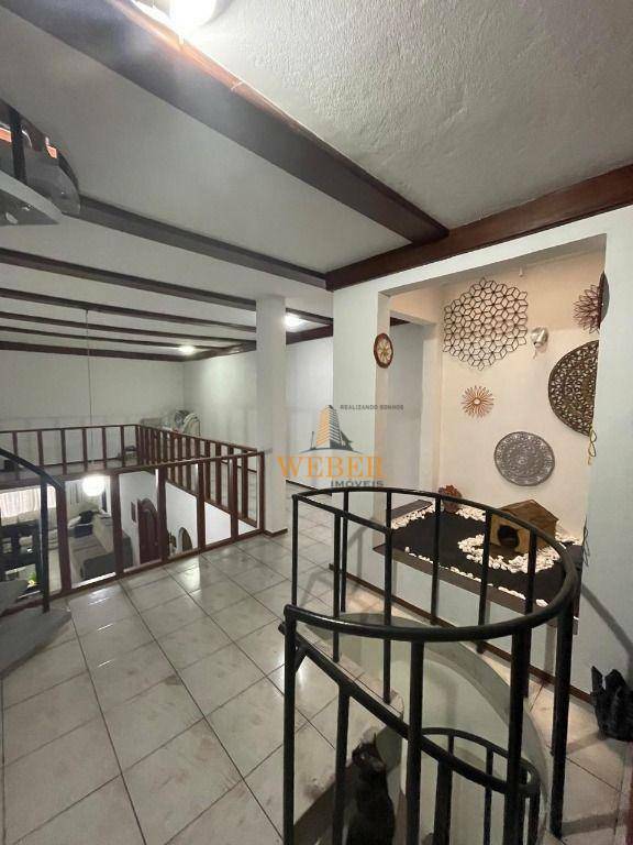 Sobrado à venda com 3 quartos, 207m² - Foto 19