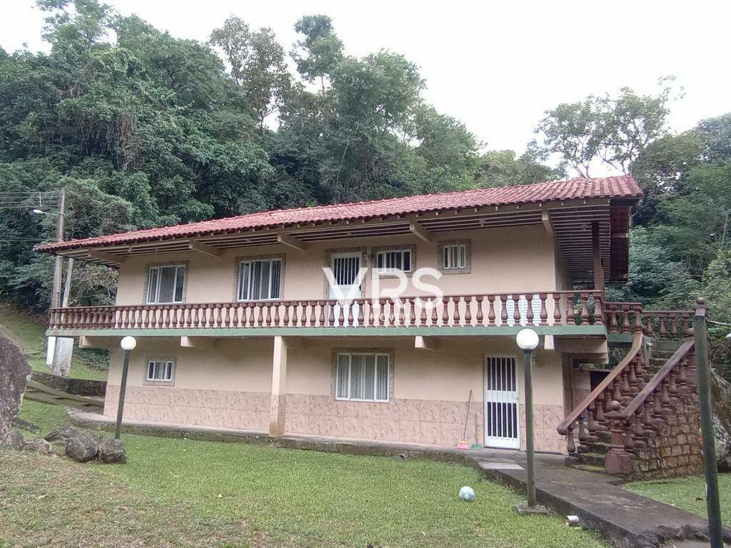 Casa de Condomínio à venda com 3 quartos, 280m² - Foto 1