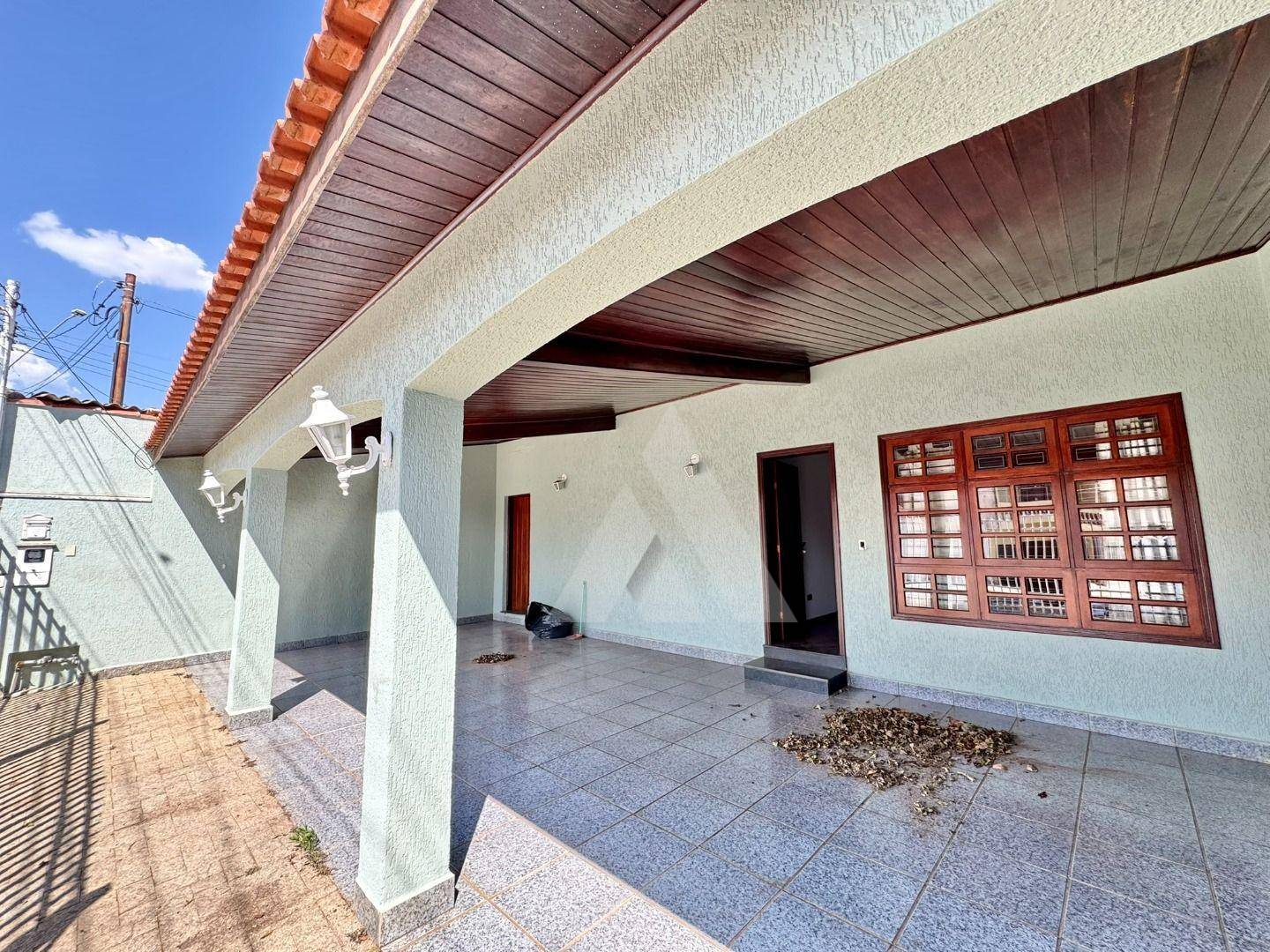 Casa, 2 quartos, 166 m² - Foto 1