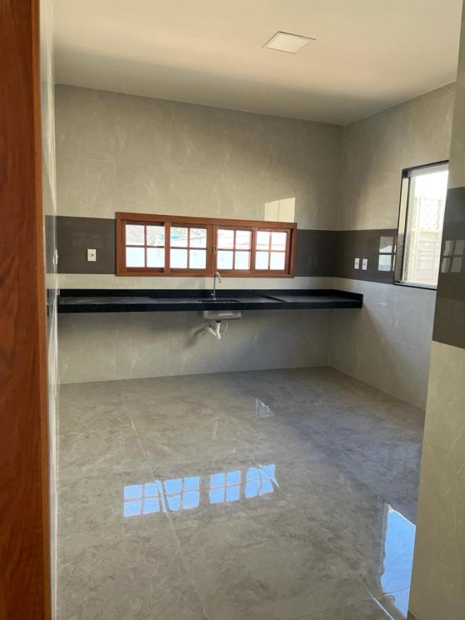 Casa à venda com 2 quartos, 200m² - Foto 7