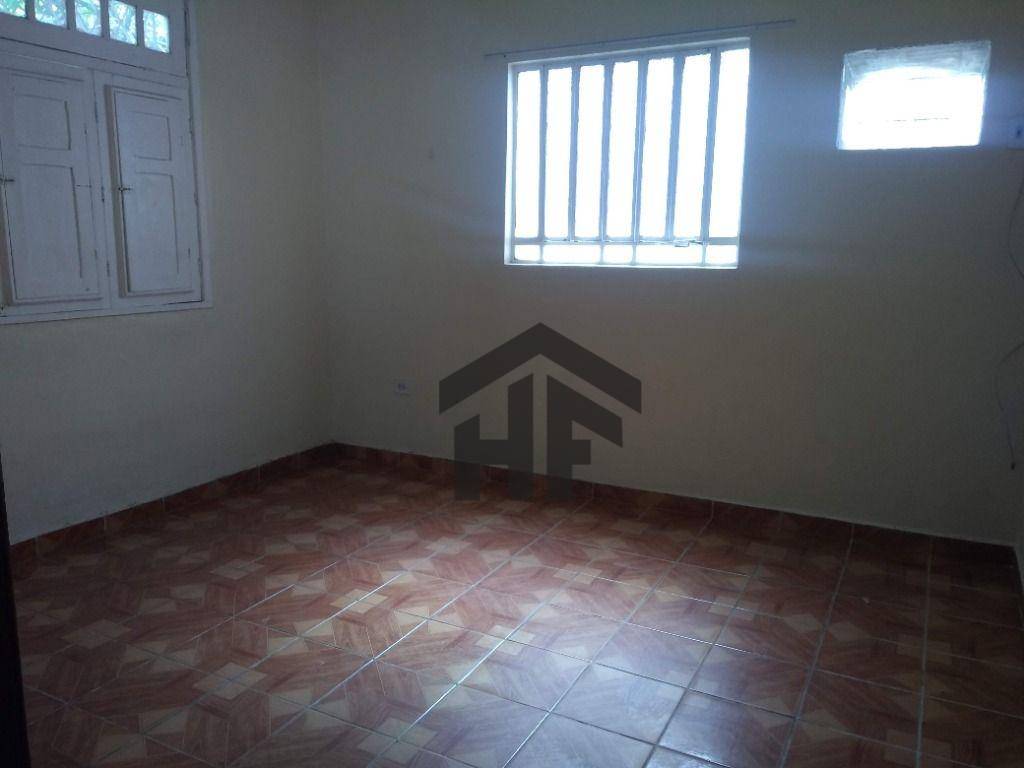 Casa à venda com 3 quartos, 150m² - Foto 7