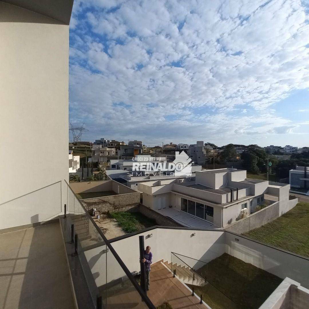 Casa à venda com 3 quartos, 250m² - Foto 30