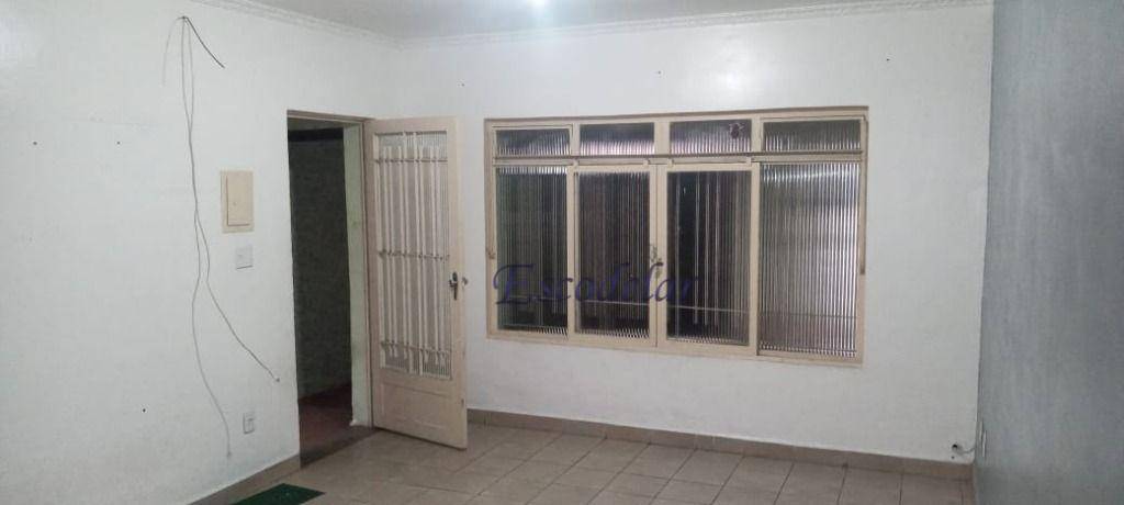 Sobrado à venda com 3 quartos, 140m² - Foto 2