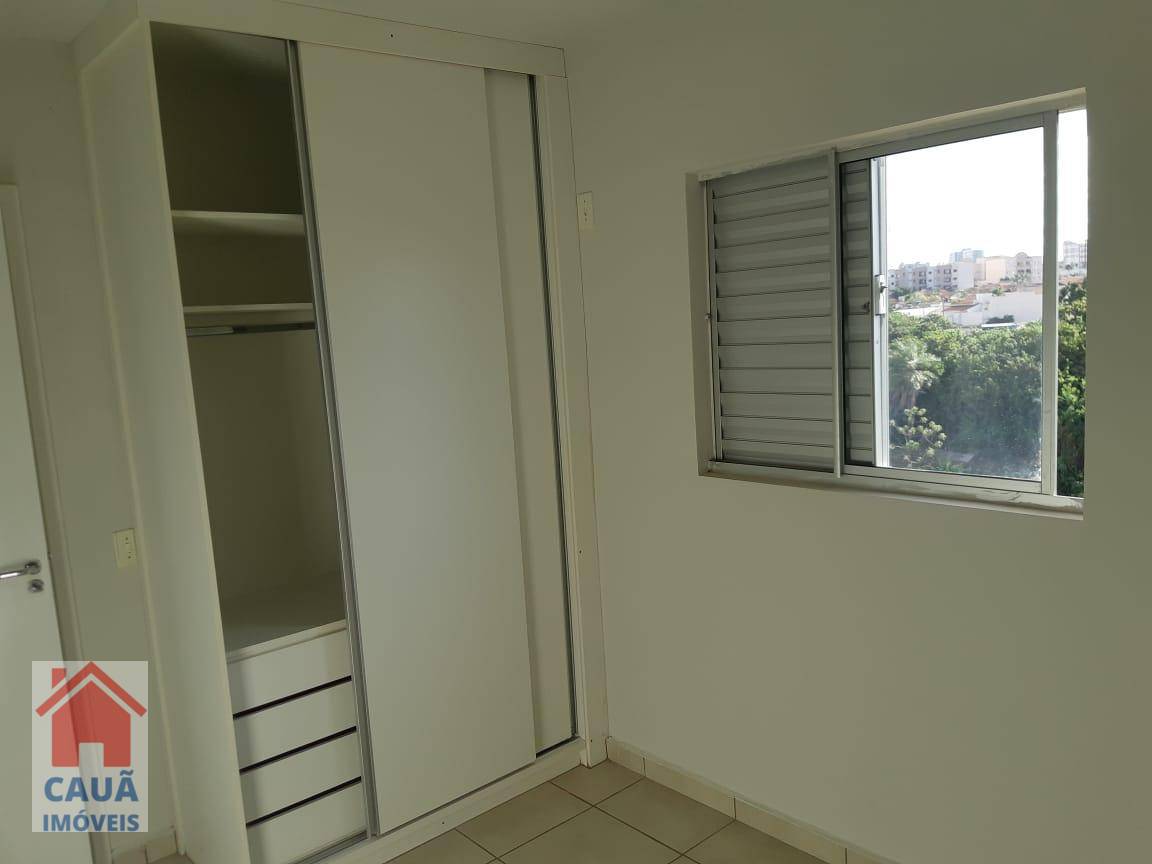 Apartamento à venda com 3 quartos, 1m² - Foto 8