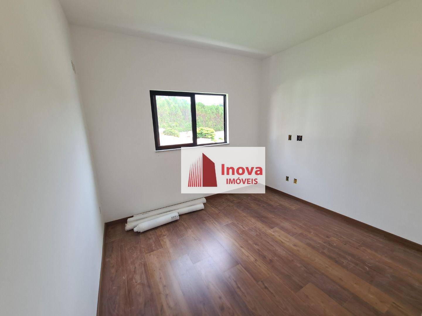 Casa à venda com 3 quartos, 160m² - Foto 14