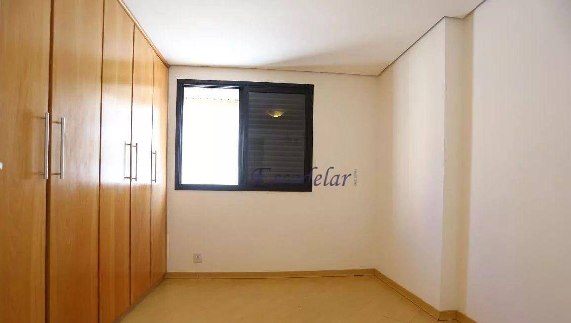 Apartamento para alugar com 2 quartos, 70m² - Foto 8