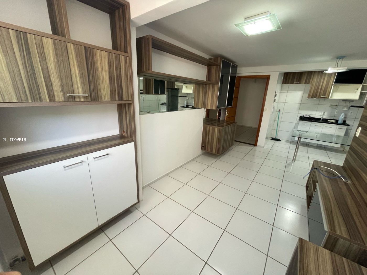 Apartamento para alugar com 2 quartos, 57m² - Foto 2