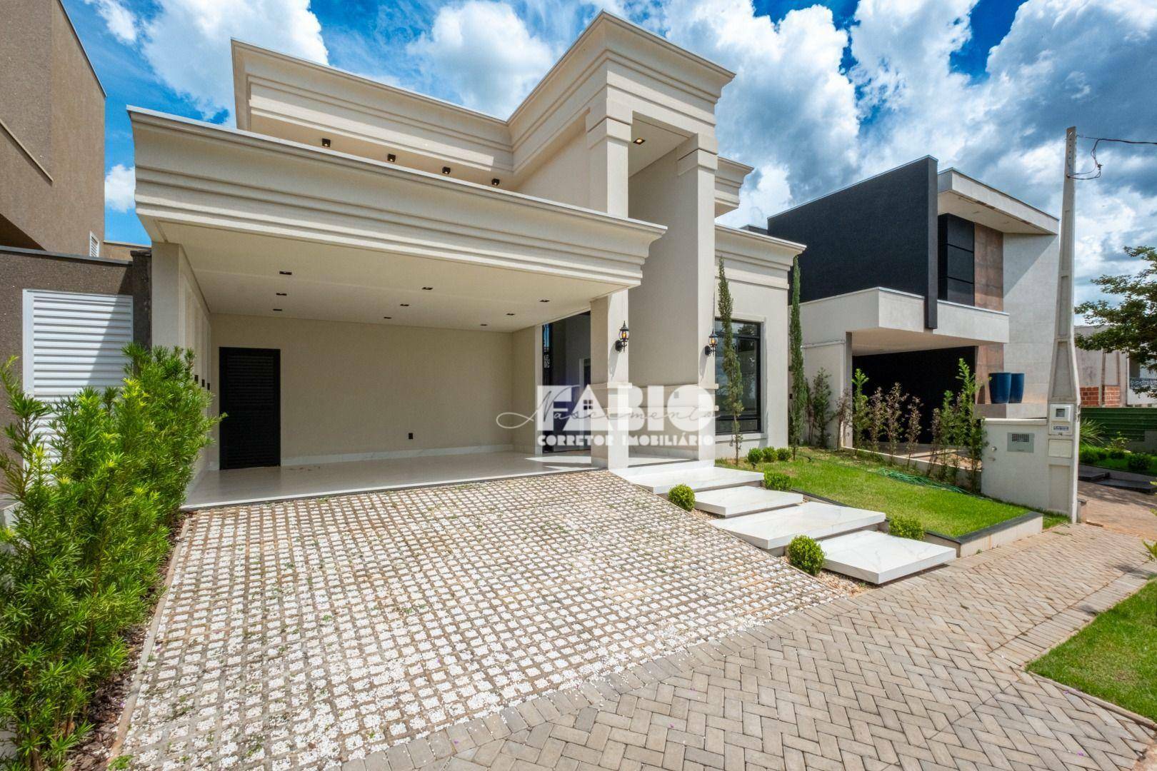 Casa de Condomínio à venda com 3 quartos, 220m² - Foto 2