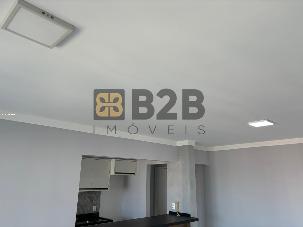 Apartamento para alugar com 3 quartos, 115m² - Foto 29