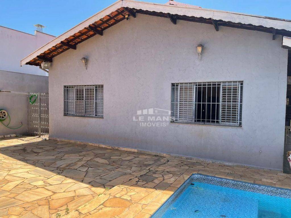 Casa à venda com 3 quartos, 237m² - Foto 29